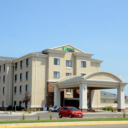 Holiday Inn Express & Suites Sidney By Ihg מראה חיצוני תמונה