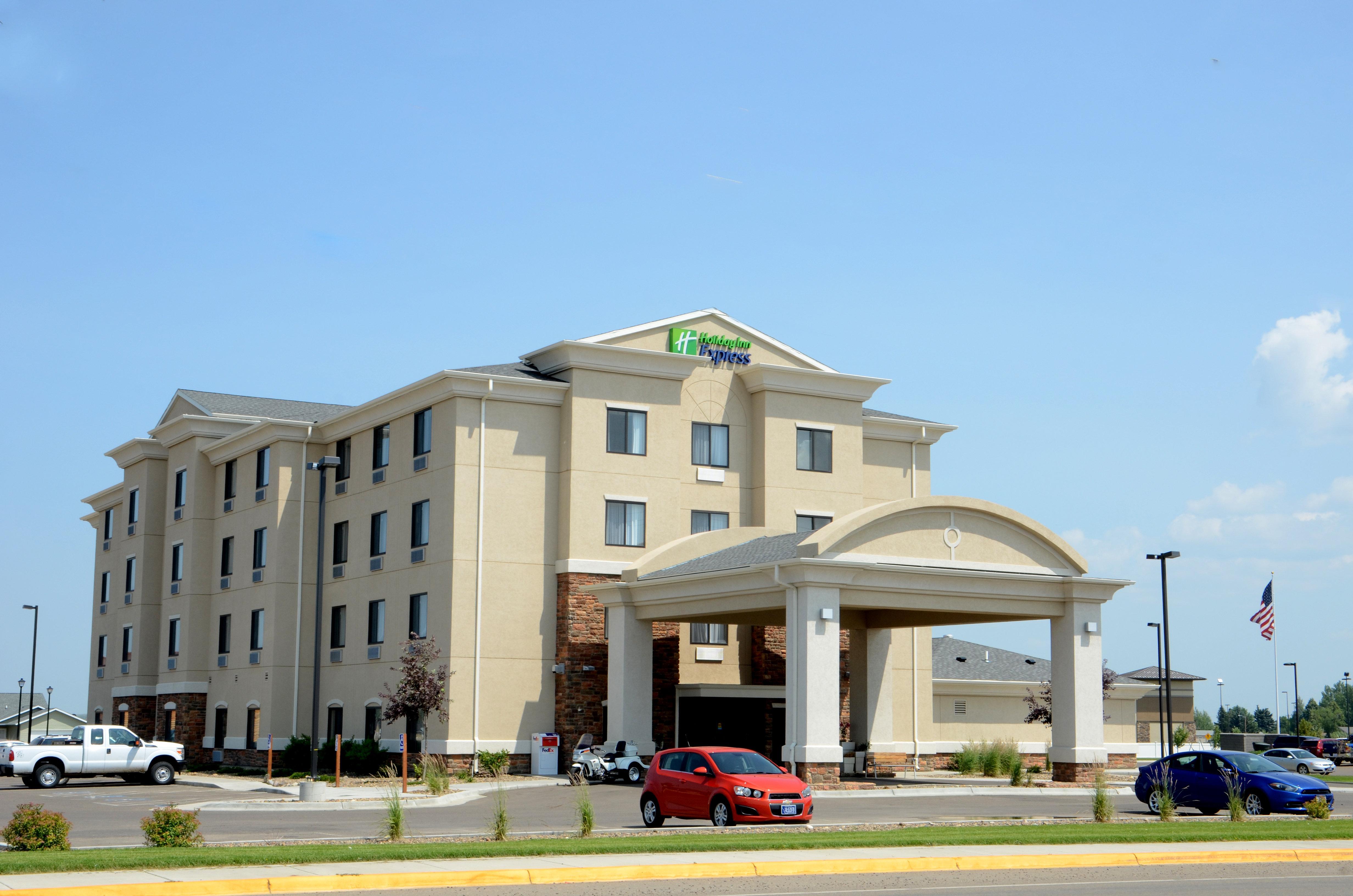 Holiday Inn Express & Suites Sidney By Ihg מראה חיצוני תמונה