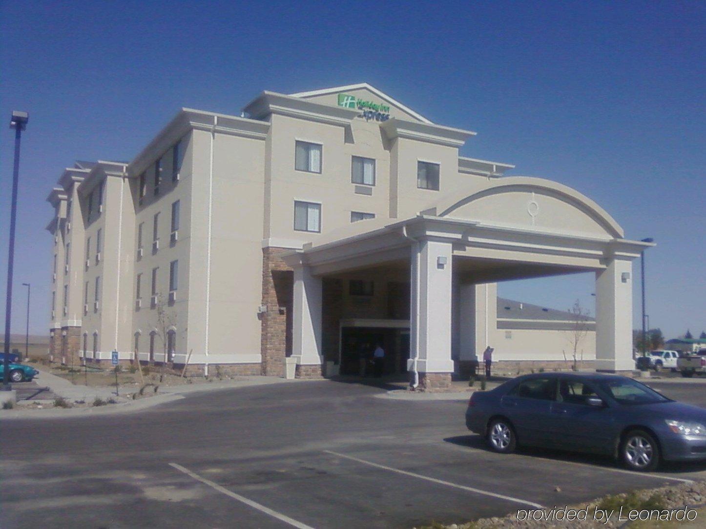 Holiday Inn Express & Suites Sidney By Ihg מראה חיצוני תמונה