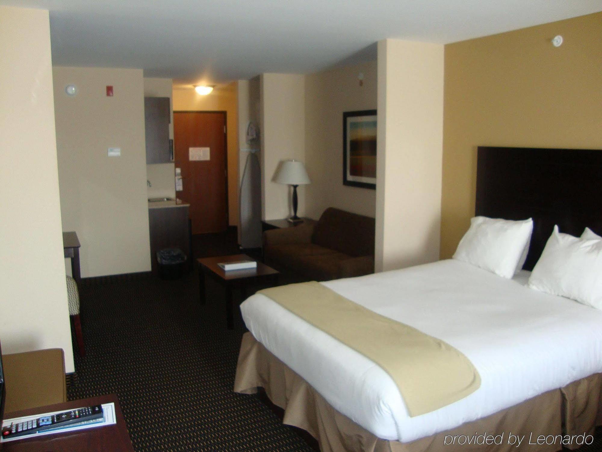 Holiday Inn Express & Suites Sidney By Ihg מראה חיצוני תמונה